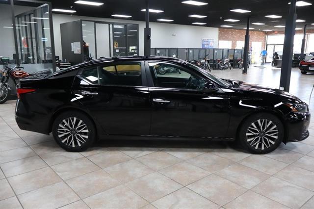 used 2023 Nissan Altima car, priced at $20,399