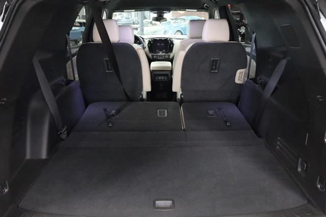 used 2023 Chevrolet Traverse car, priced at $32,399