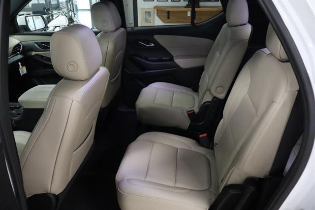 used 2023 Chevrolet Traverse car, priced at $32,399