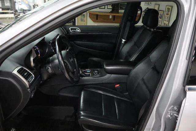 used 2020 Jeep Grand Cherokee car, priced at $25,999