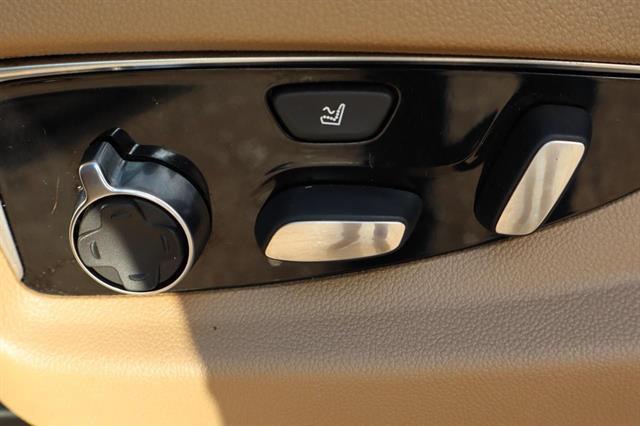 used 2019 Cadillac Escalade ESV car, priced at $30,995