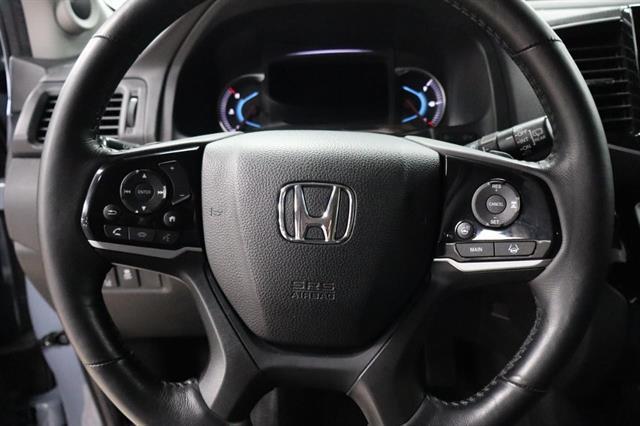 used 2022 Honda Pilot car, priced at $36,495