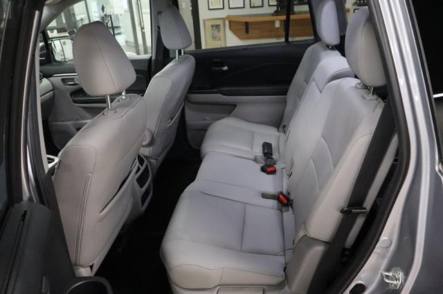 used 2022 Honda Pilot car, priced at $29,999