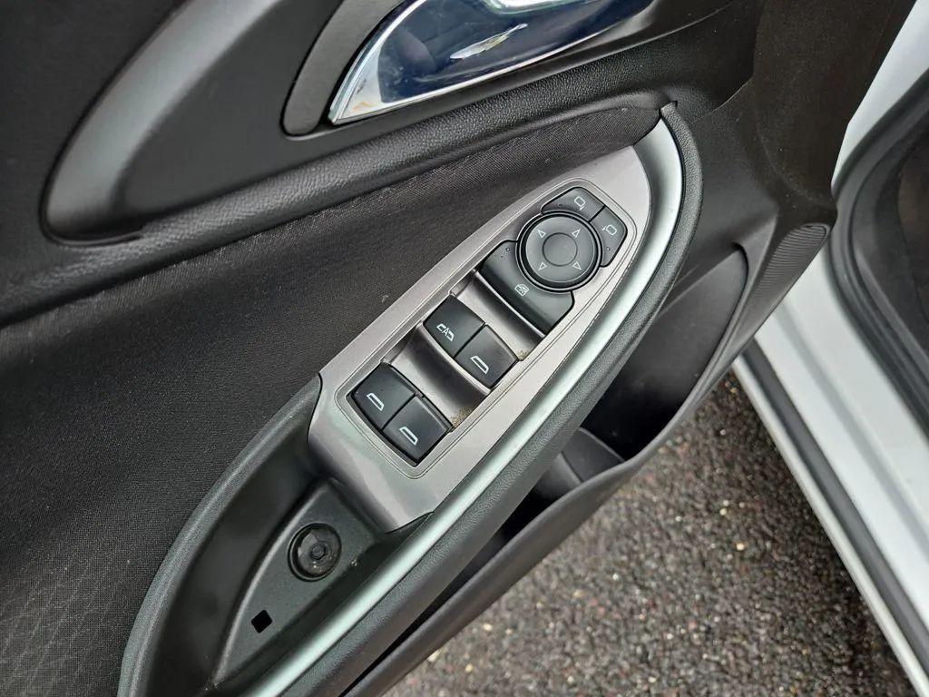 used 2023 Chevrolet Malibu car, priced at $12,960