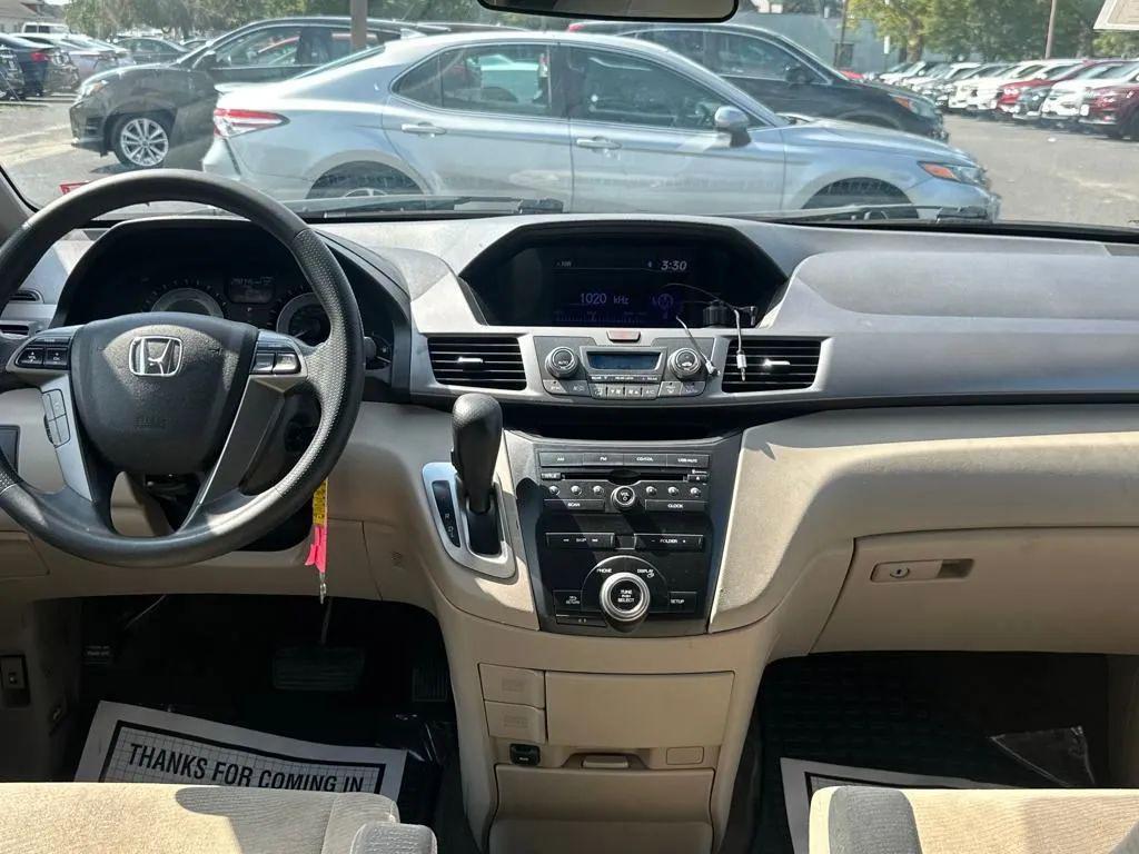 used 2013 Honda Odyssey car, priced at $4,560