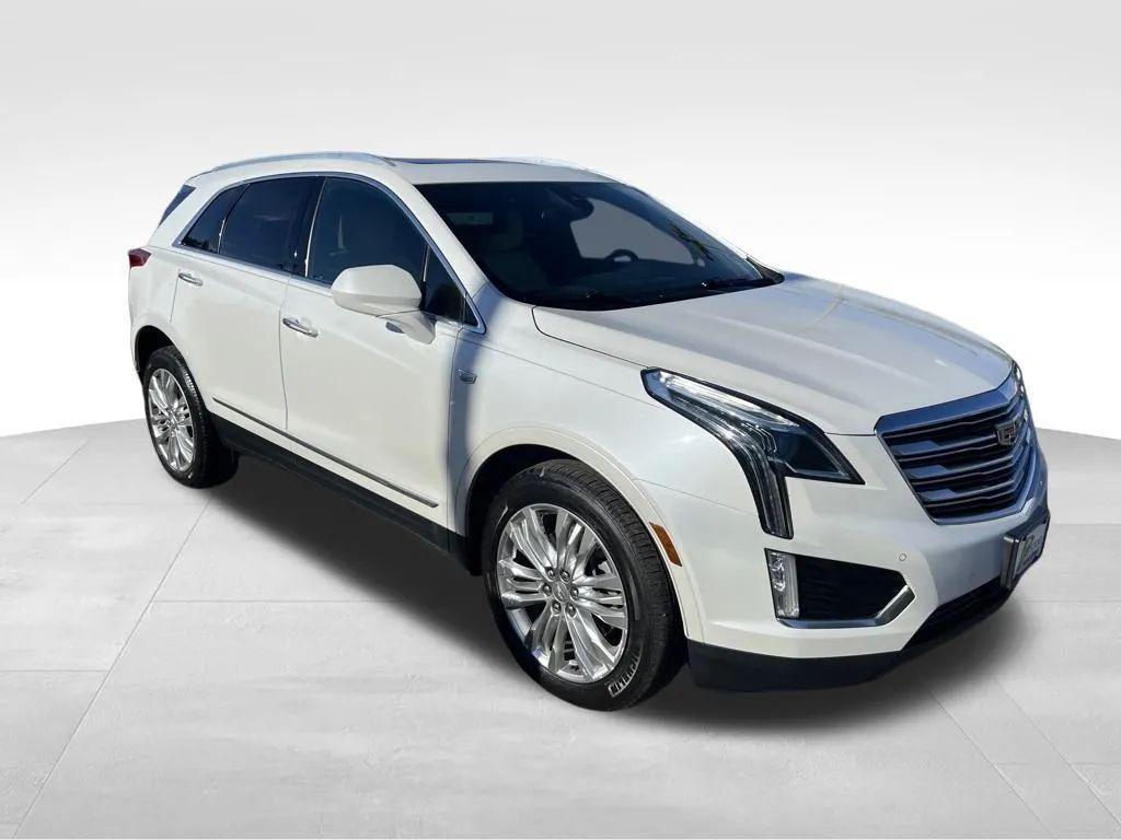 used 2017 Cadillac XT5 car, priced at $13,707