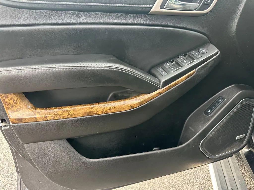 used 2016 GMC Yukon car, priced at $19,954