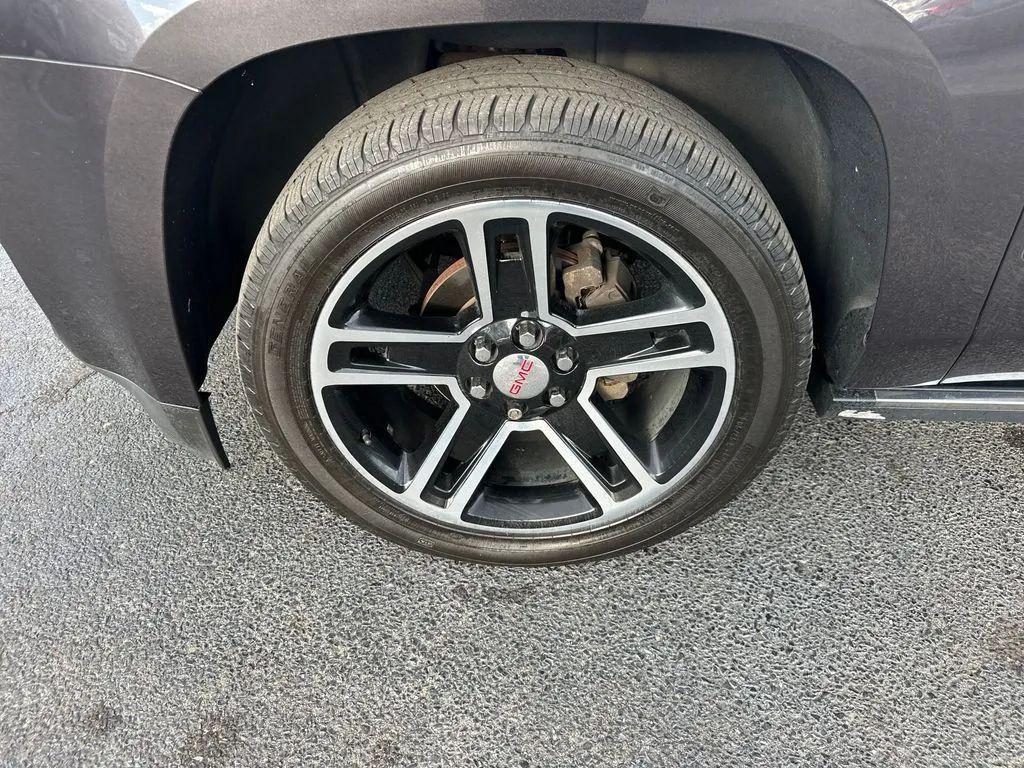 used 2016 GMC Yukon car, priced at $19,954