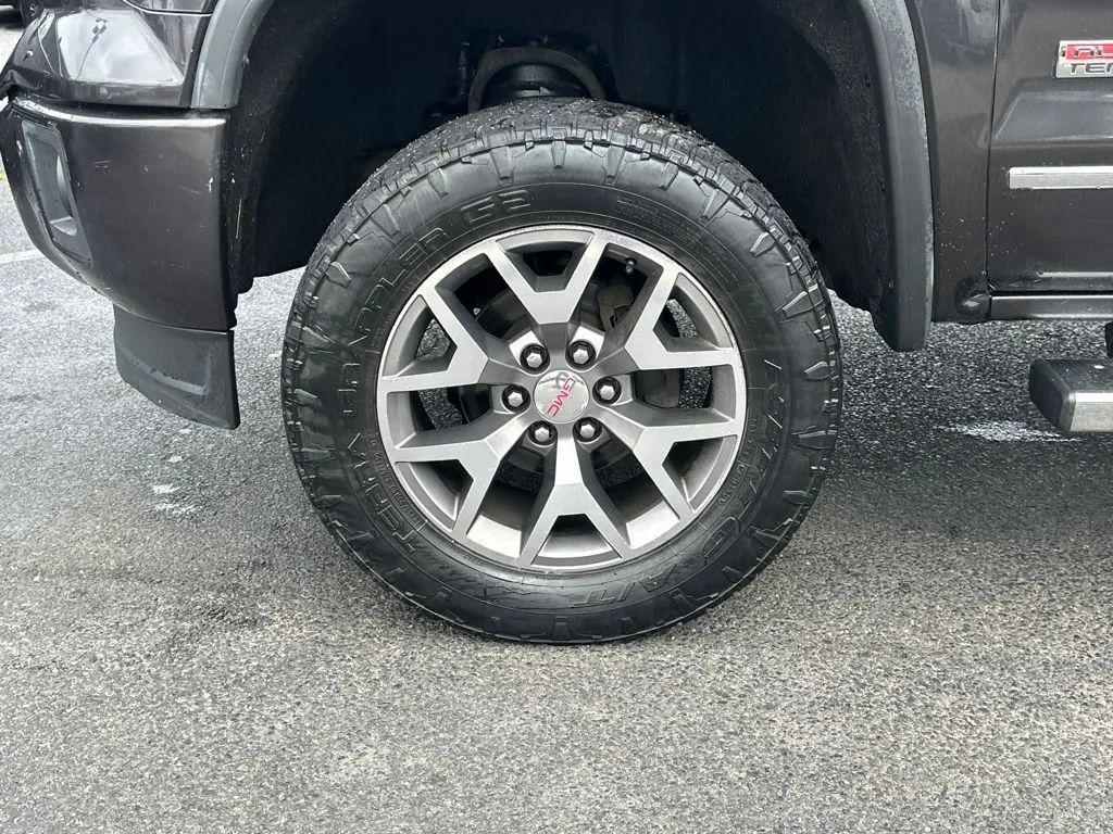 used 2015 GMC Sierra 1500 car, priced at $14,844