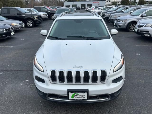 used 2015 Jeep Cherokee car, priced at $10,660