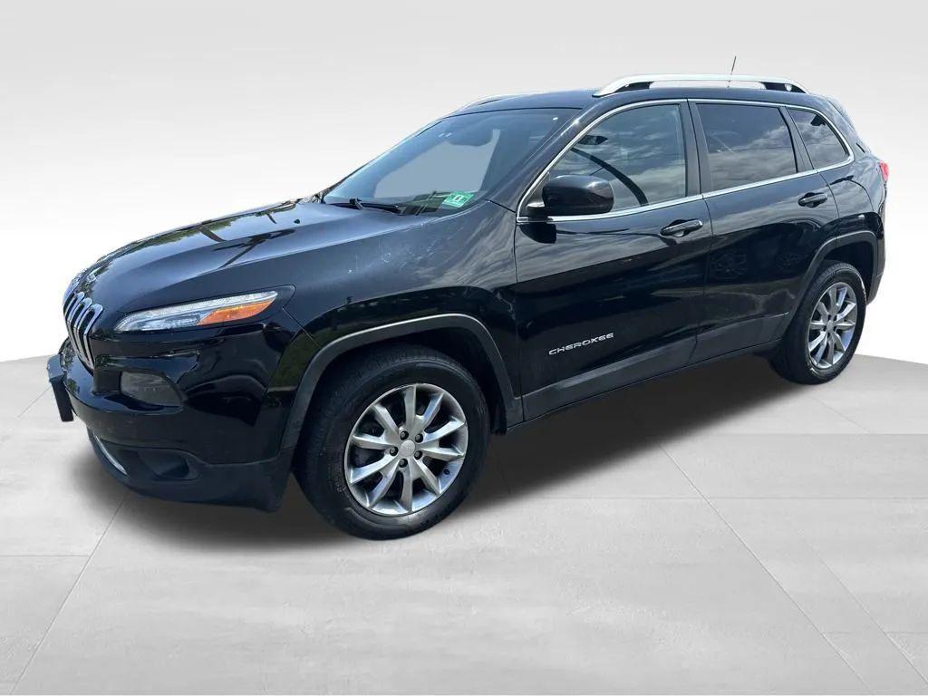 used 2018 Jeep Cherokee car, priced at $10,960