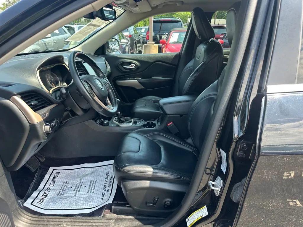 used 2018 Jeep Cherokee car, priced at $10,960