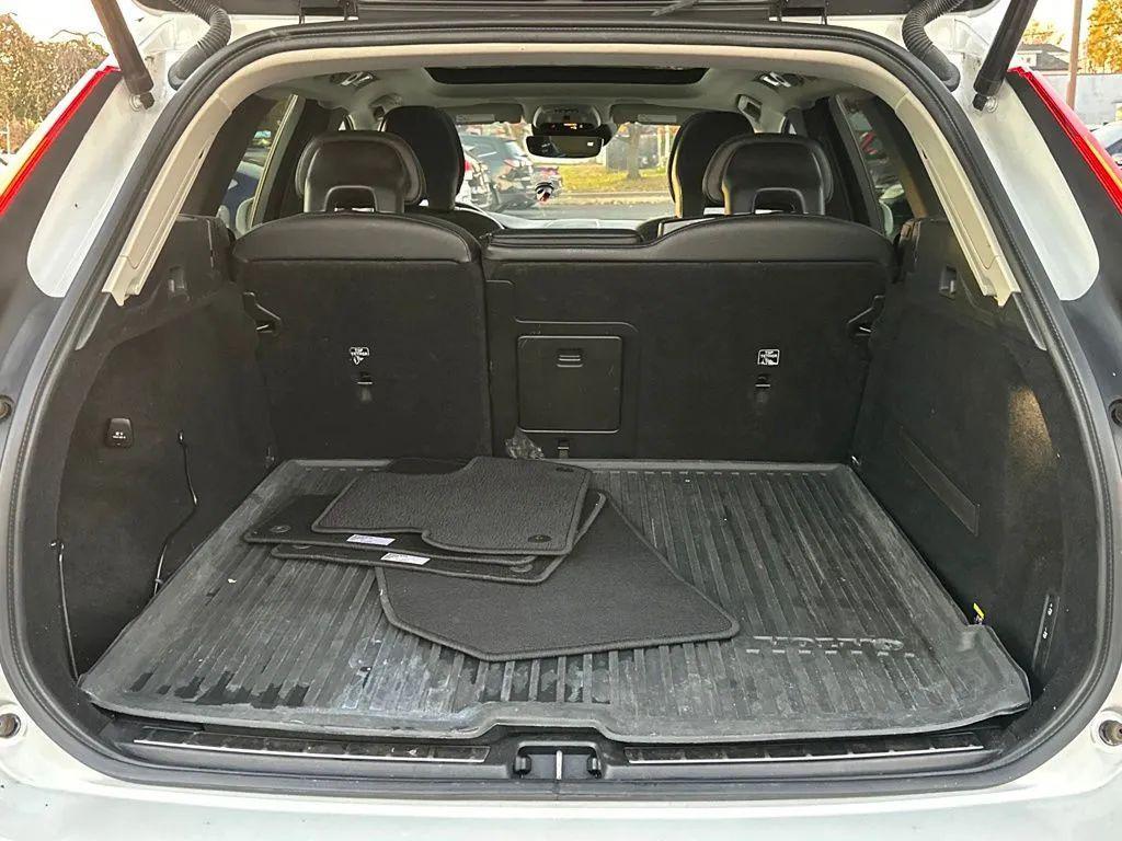 used 2019 Volvo XC60 car, priced at $17,466