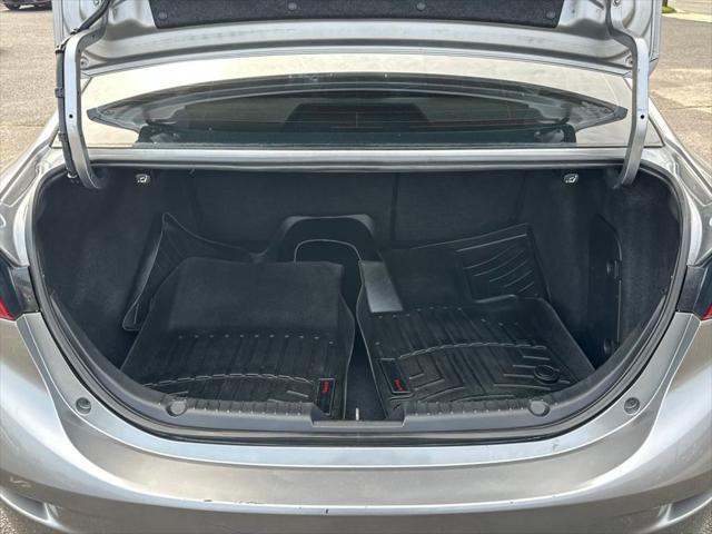 used 2016 Mazda Mazda3 car