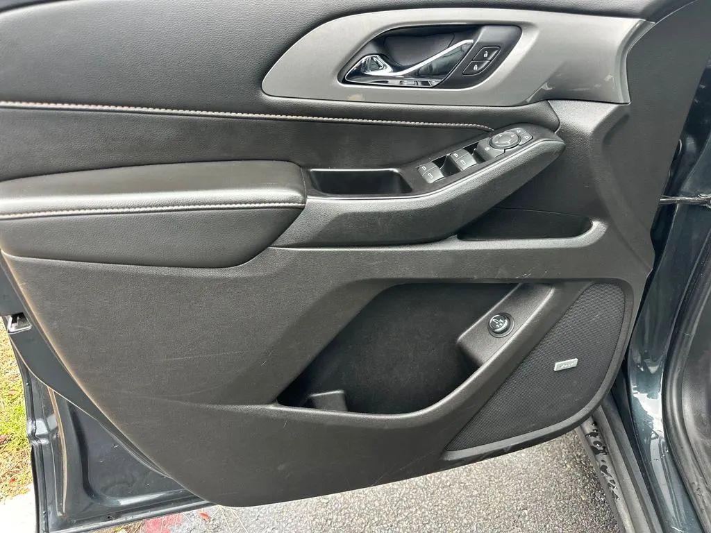 used 2018 Chevrolet Traverse car, priced at $15,415