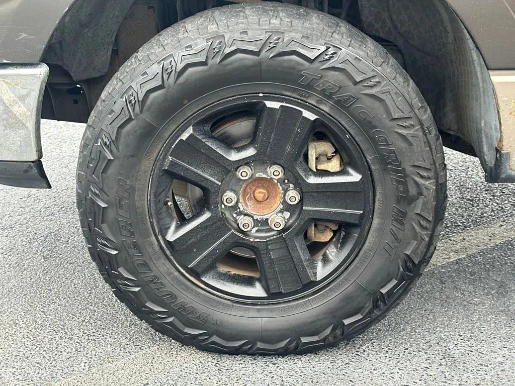 used 2005 Ford F-150 car, priced at $4,553
