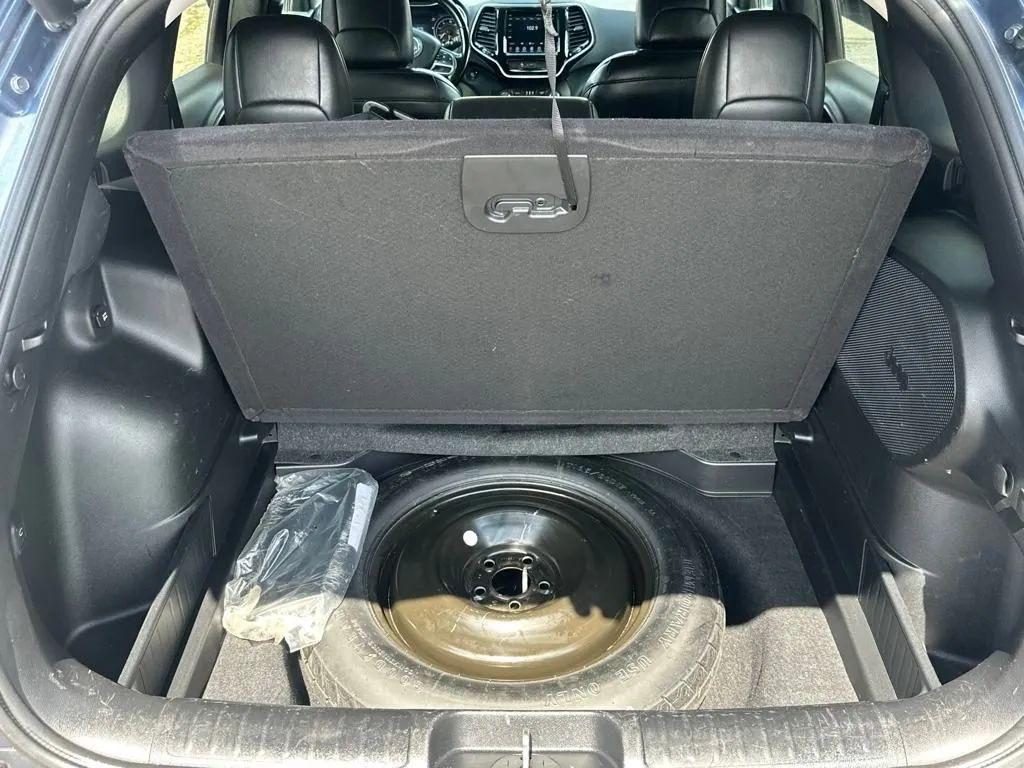 used 2020 Jeep Cherokee car, priced at $10,942