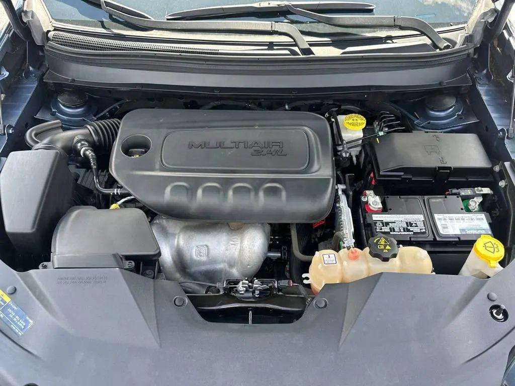 used 2020 Jeep Cherokee car, priced at $10,942
