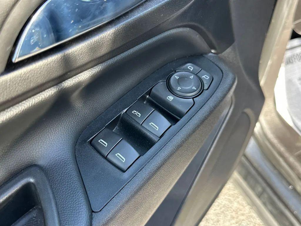 used 2018 Chevrolet Equinox car, priced at $10,660