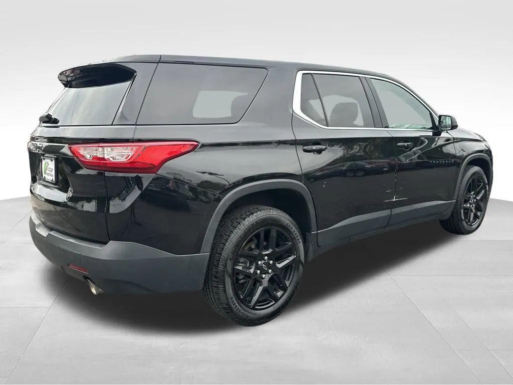used 2021 Chevrolet Traverse car, priced at $17,913