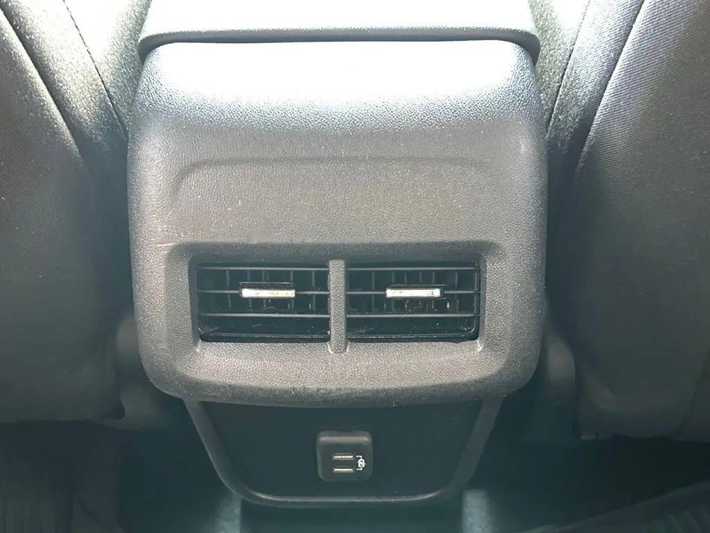 used 2021 Chevrolet Equinox car, priced at $11,932