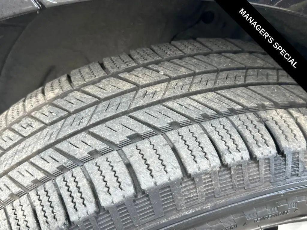 used 2021 Chevrolet Equinox car, priced at $9,760