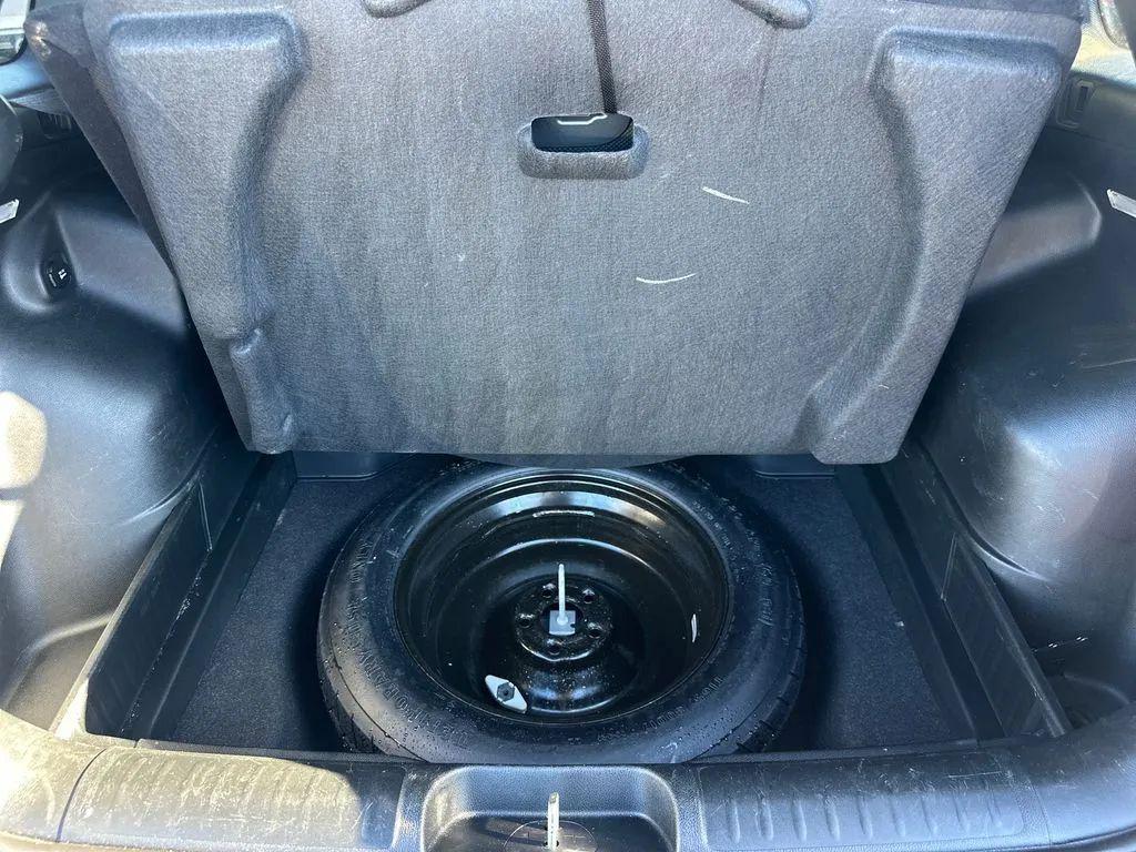 used 2019 Jeep Cherokee car, priced at $13,932