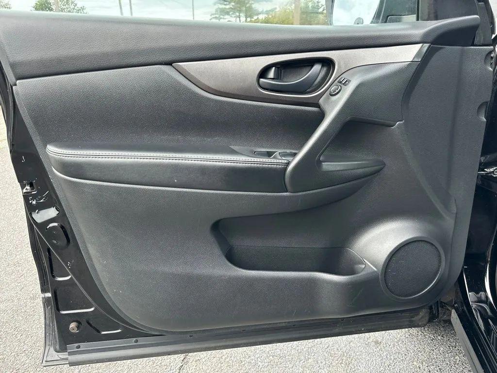 used 2020 Nissan Rogue Sport car, priced at $9,863