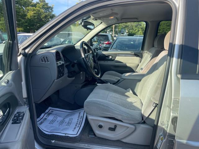 used 2005 GMC Envoy car, priced at $3,471