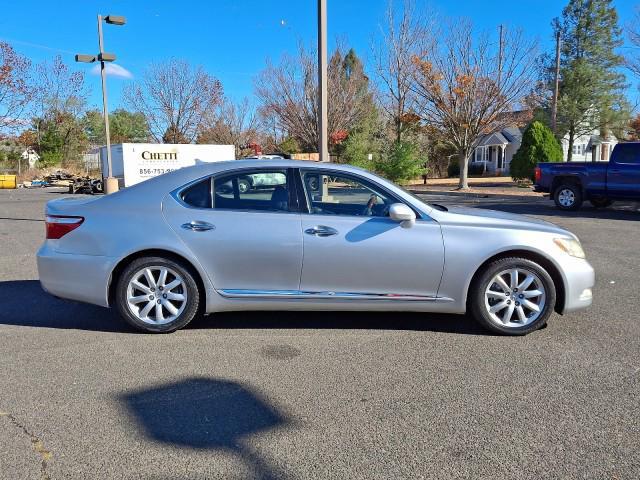 used 2007 Lexus LS 460 car, priced at $11,960