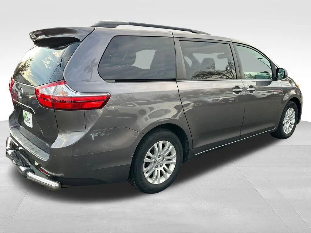 used 2017 Toyota Sienna car, priced at $13,962