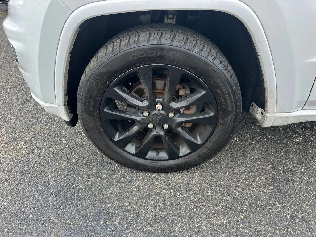 used 2019 Jeep Grand Cherokee car, priced at $10,471