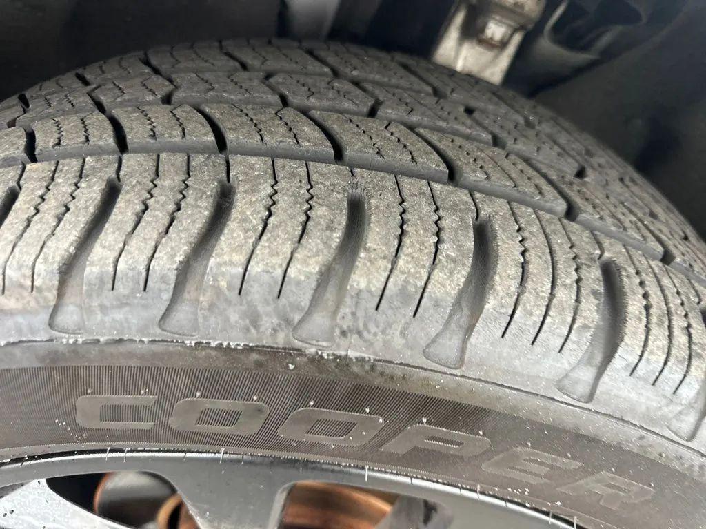 used 2019 Jeep Grand Cherokee car, priced at $10,471