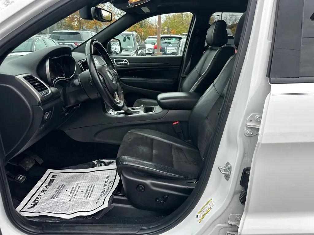 used 2019 Jeep Grand Cherokee car, priced at $10,471