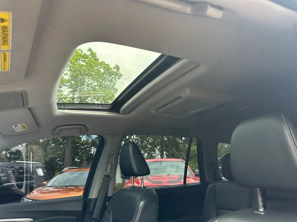 used 2018 Honda Pilot car, priced at $17,407