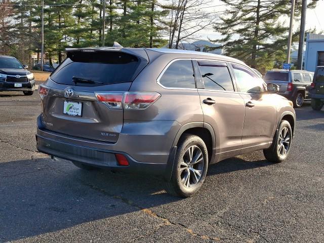 used 2016 Toyota Highlander car, priced at $17,960