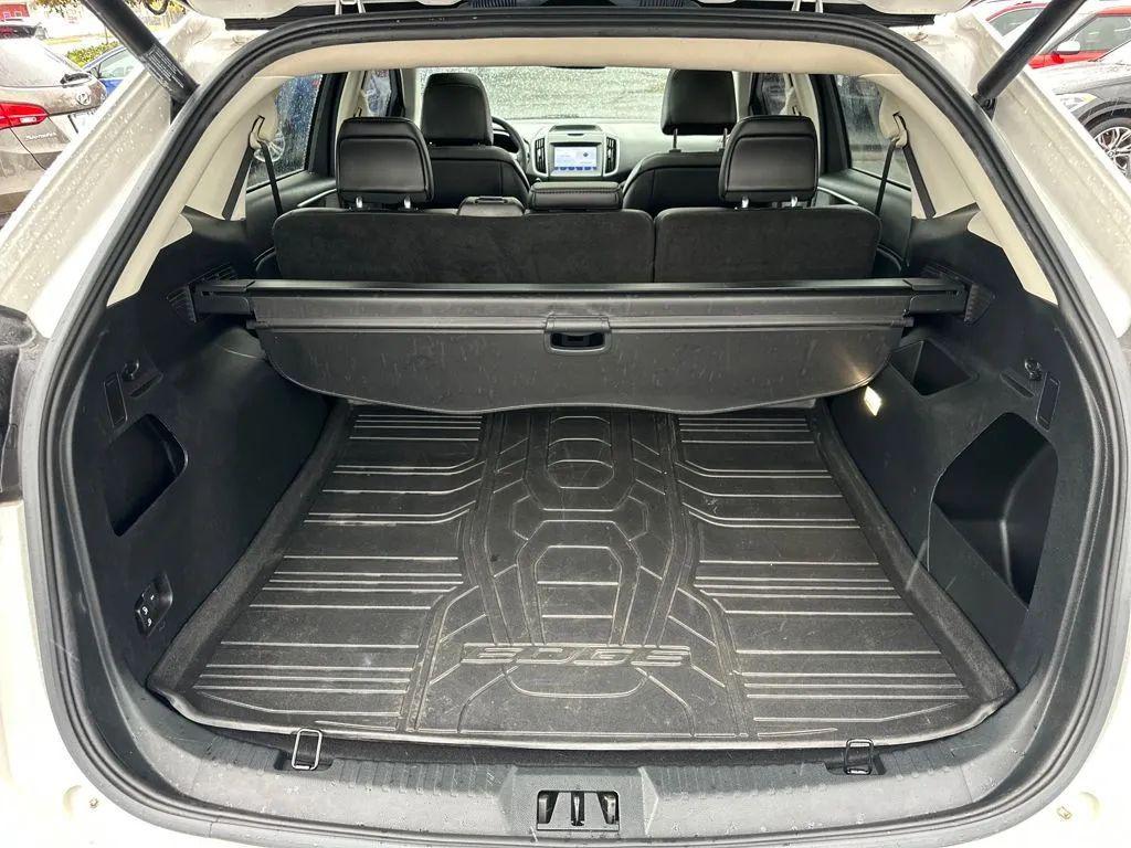 used 2020 Ford Edge car, priced at $11,560