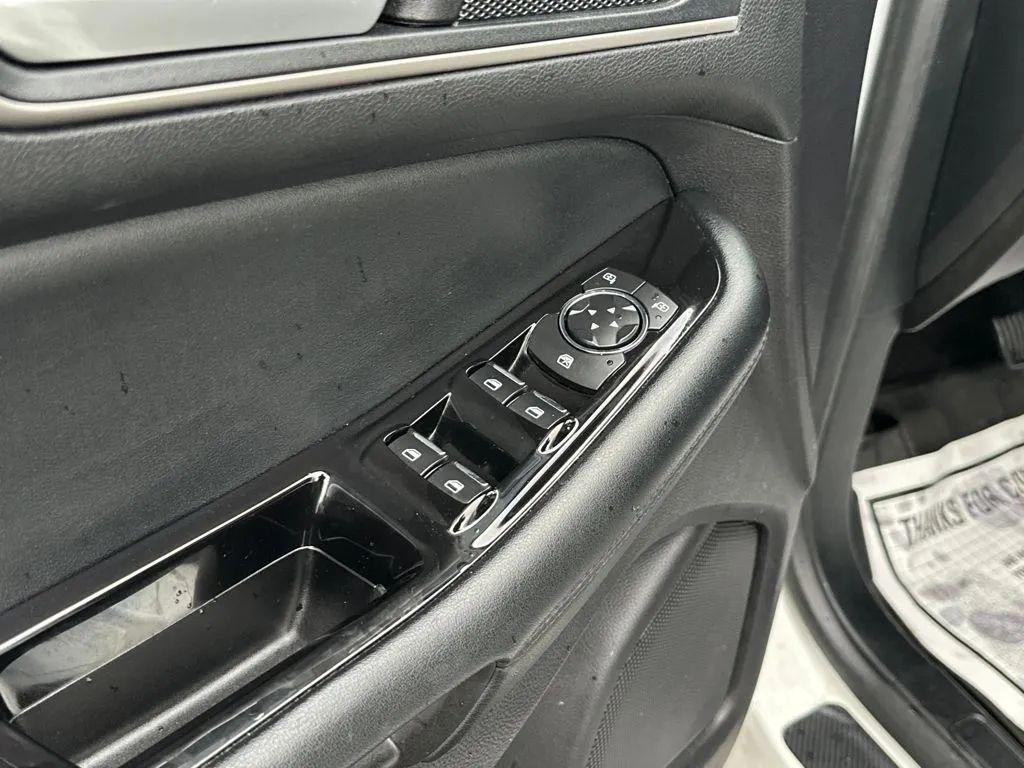 used 2020 Ford Edge car, priced at $11,560