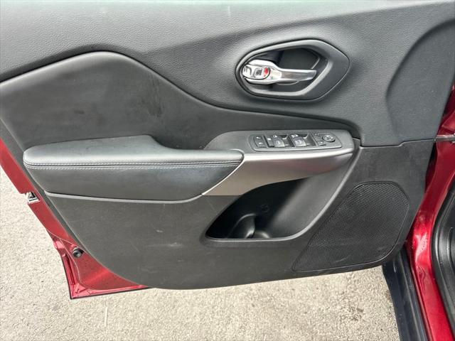 used 2019 Jeep Cherokee car, priced at $12,960