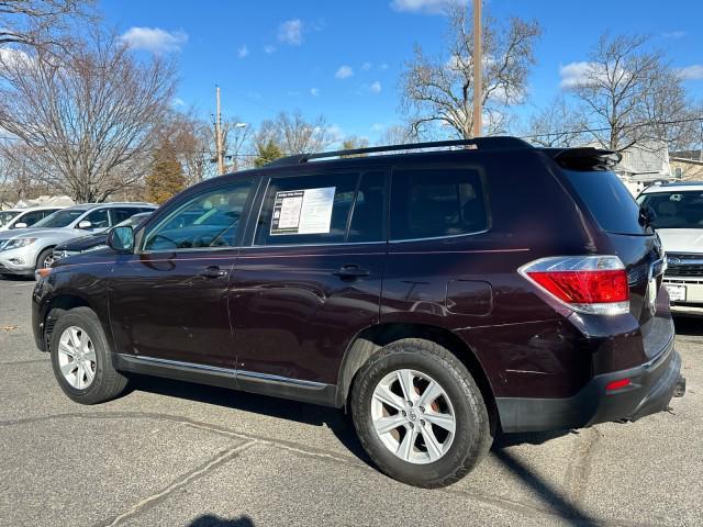 used 2013 Toyota Highlander car, priced at $10,871