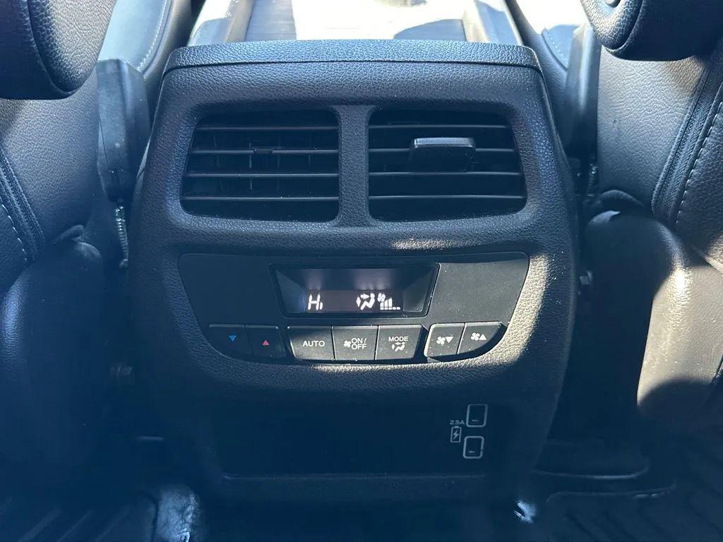 used 2021 Honda Pilot car, priced at $18,978