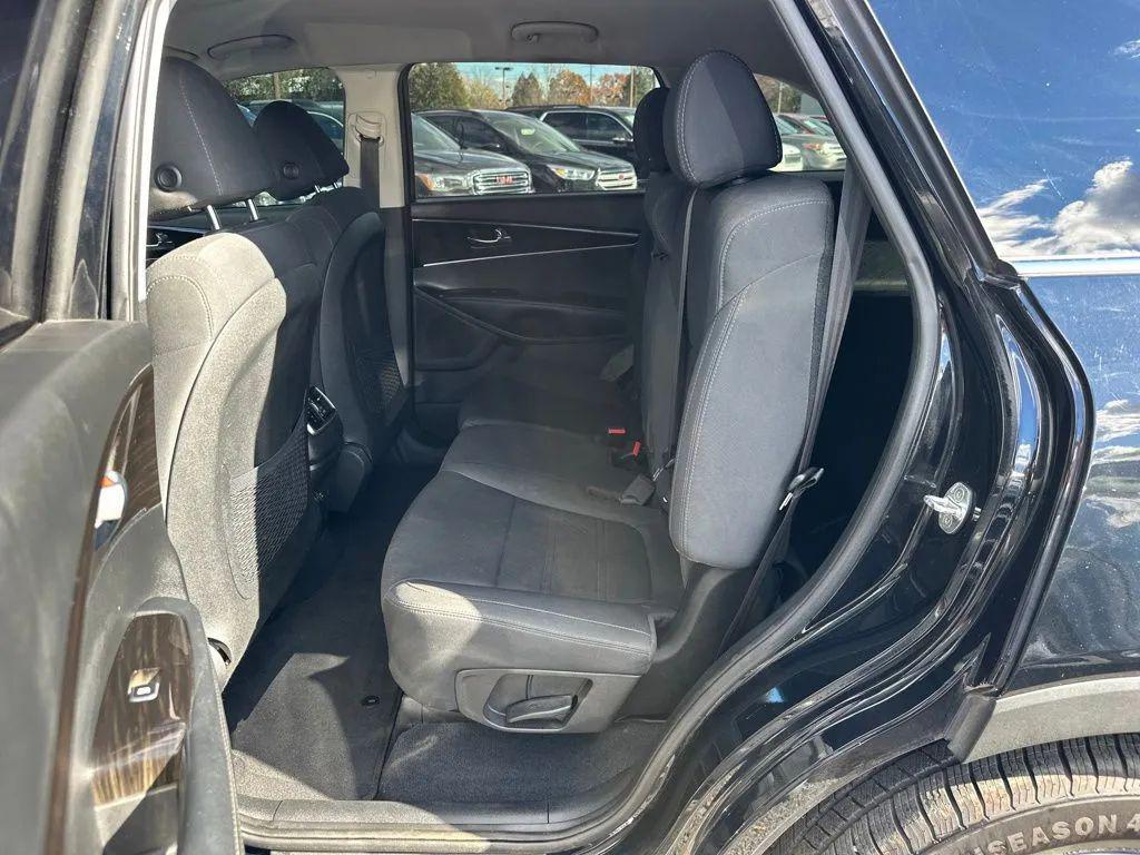 used 2020 Kia Sorento car, priced at $12,764