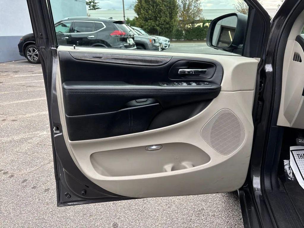 used 2019 Dodge Grand Caravan car, priced at $10,917