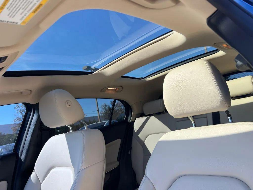 used 2019 Mercedes-Benz GLA 250 car, priced at $16,540