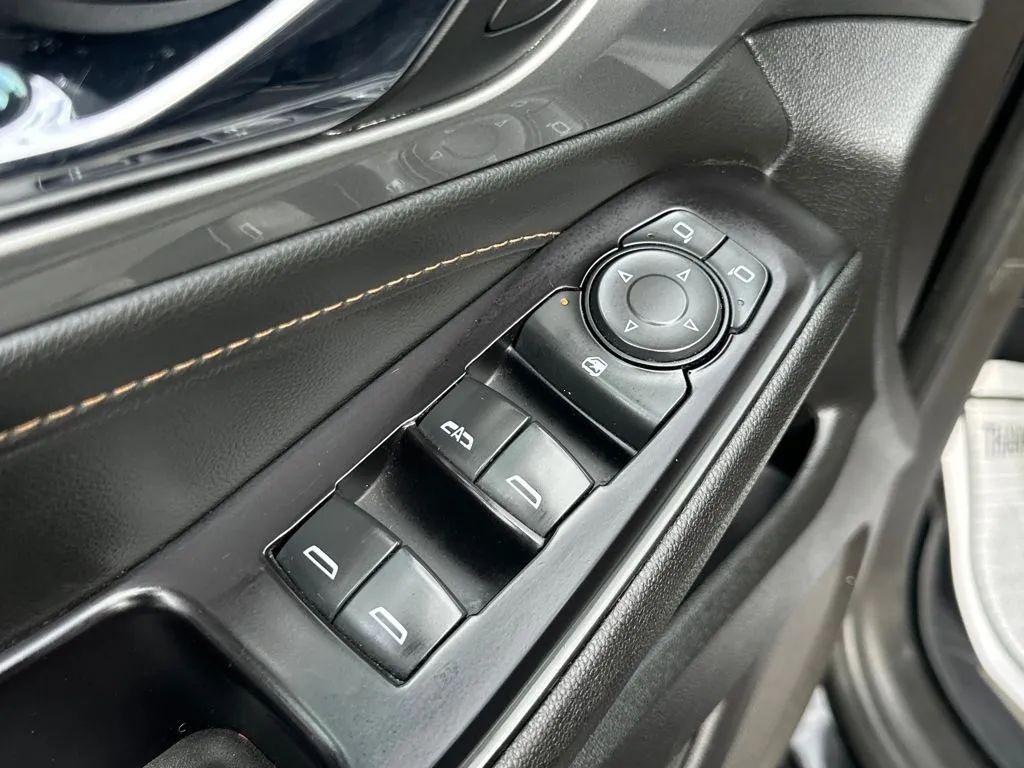 used 2019 Chevrolet Traverse car, priced at $11,985