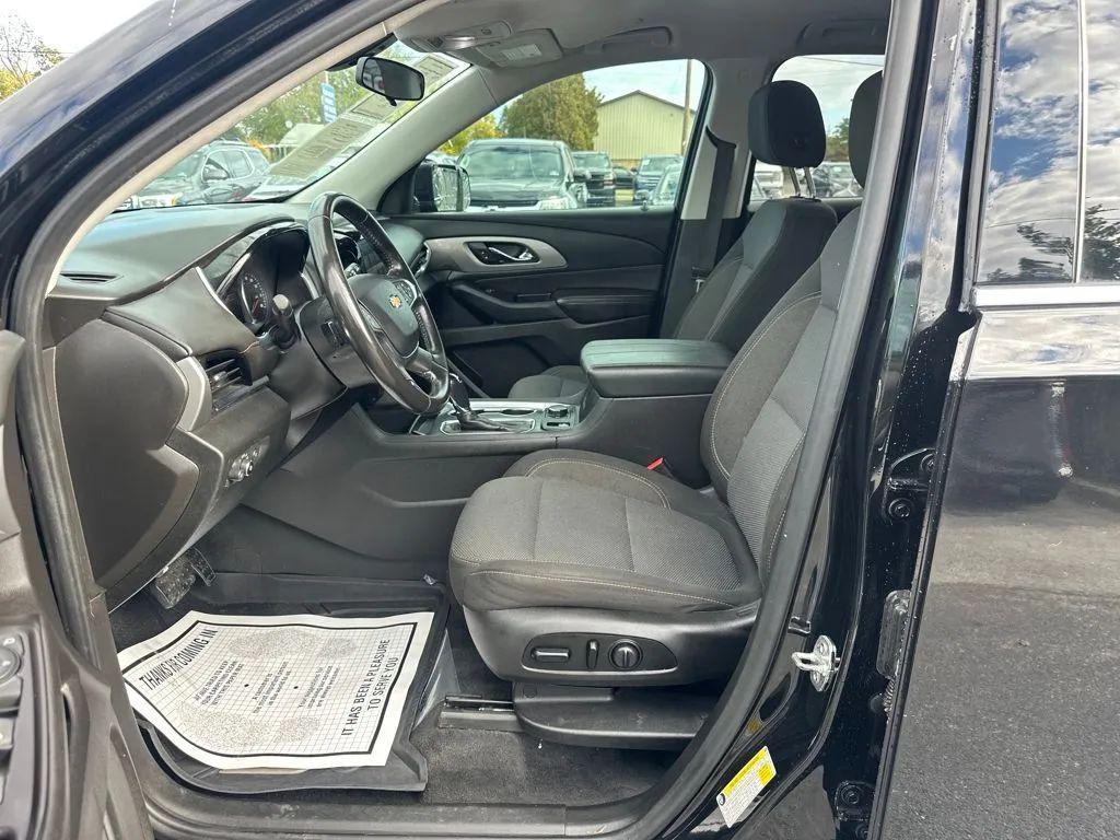 used 2019 Chevrolet Traverse car, priced at $11,985