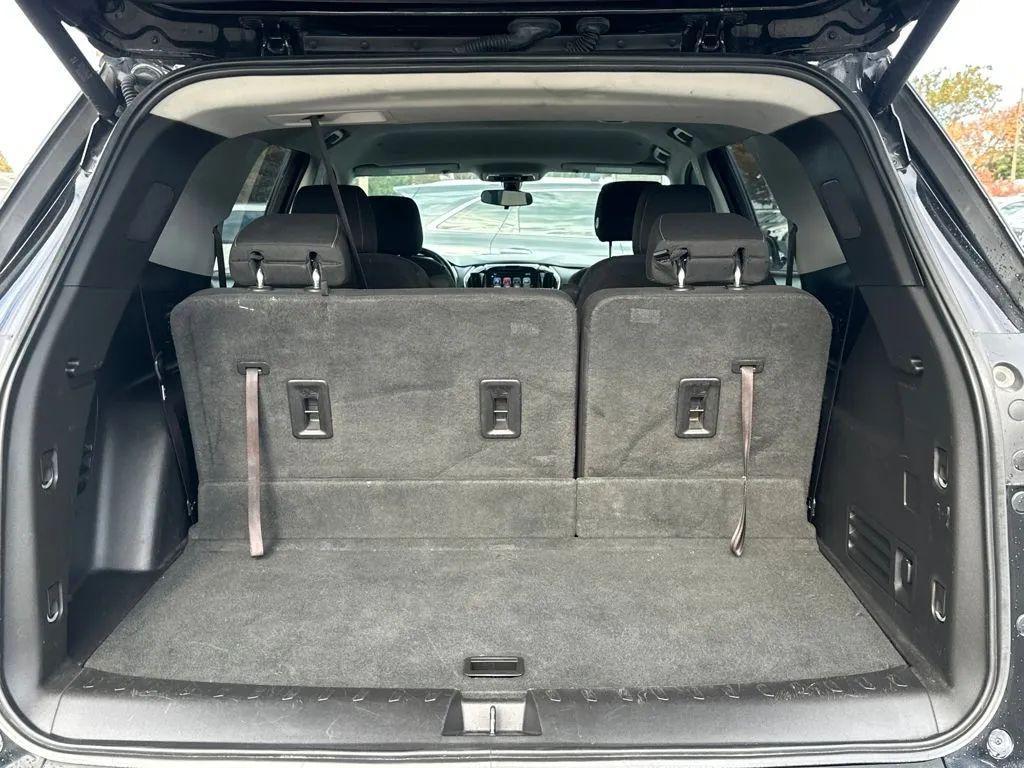 used 2019 Chevrolet Traverse car, priced at $11,985