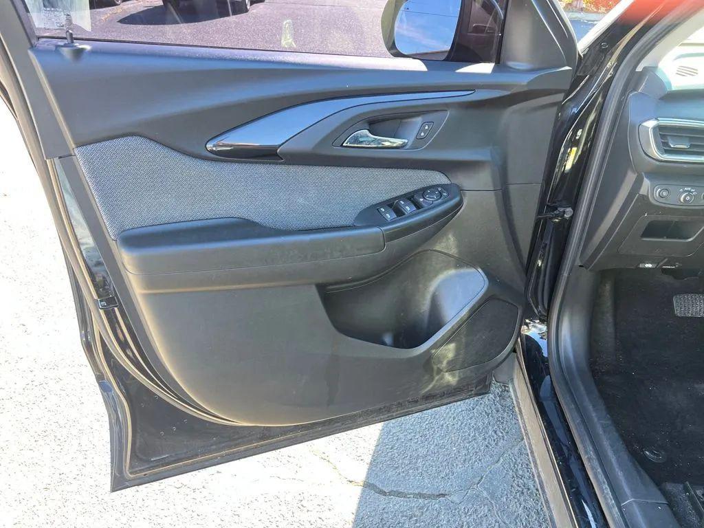 used 2021 Chevrolet TrailBlazer car, priced at $13,677