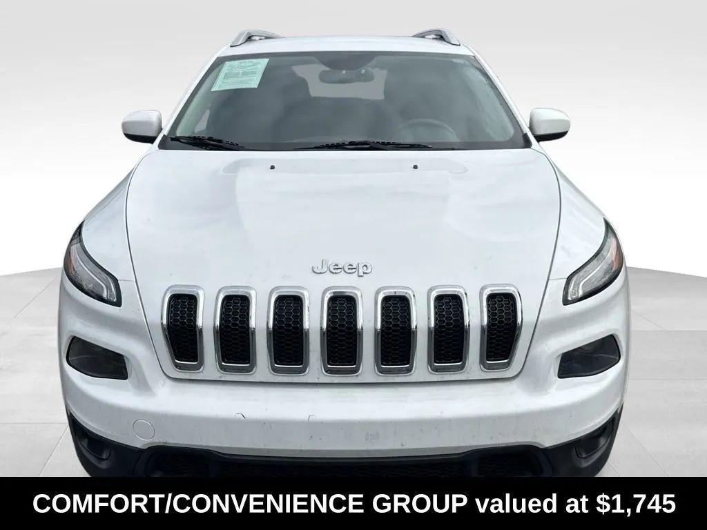 used 2015 Jeep Cherokee car, priced at $6,477