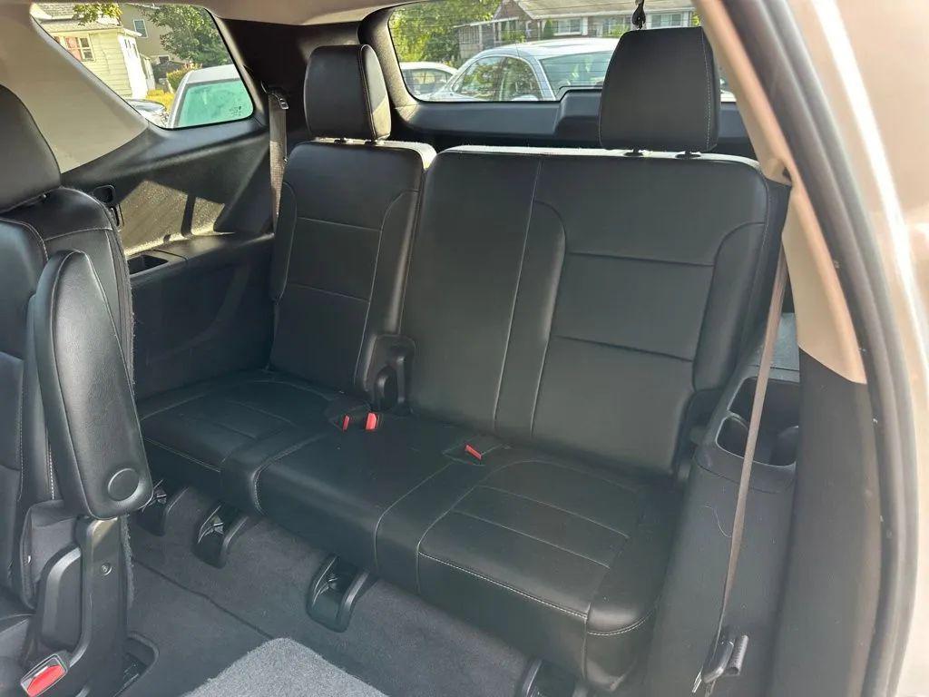 used 2019 Chevrolet Traverse car, priced at $14,992